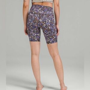 Lululemon Athletica Flower Burst Multi Align High Rise Short 8” size 6